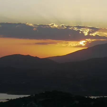 Villelia View 2 *